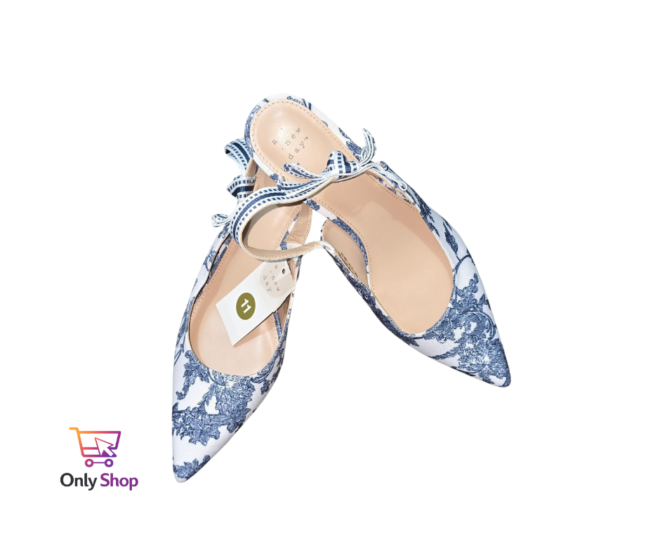 Tacones con estampado azul floral print